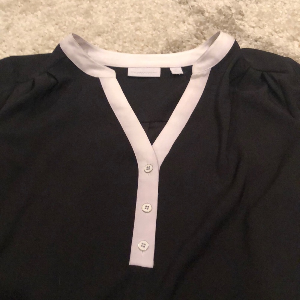 New York & Company blouse - Picture 4 of 9
